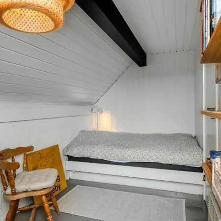Vakantiehuis Hyggeligt Ved Fjaltring Sj1315